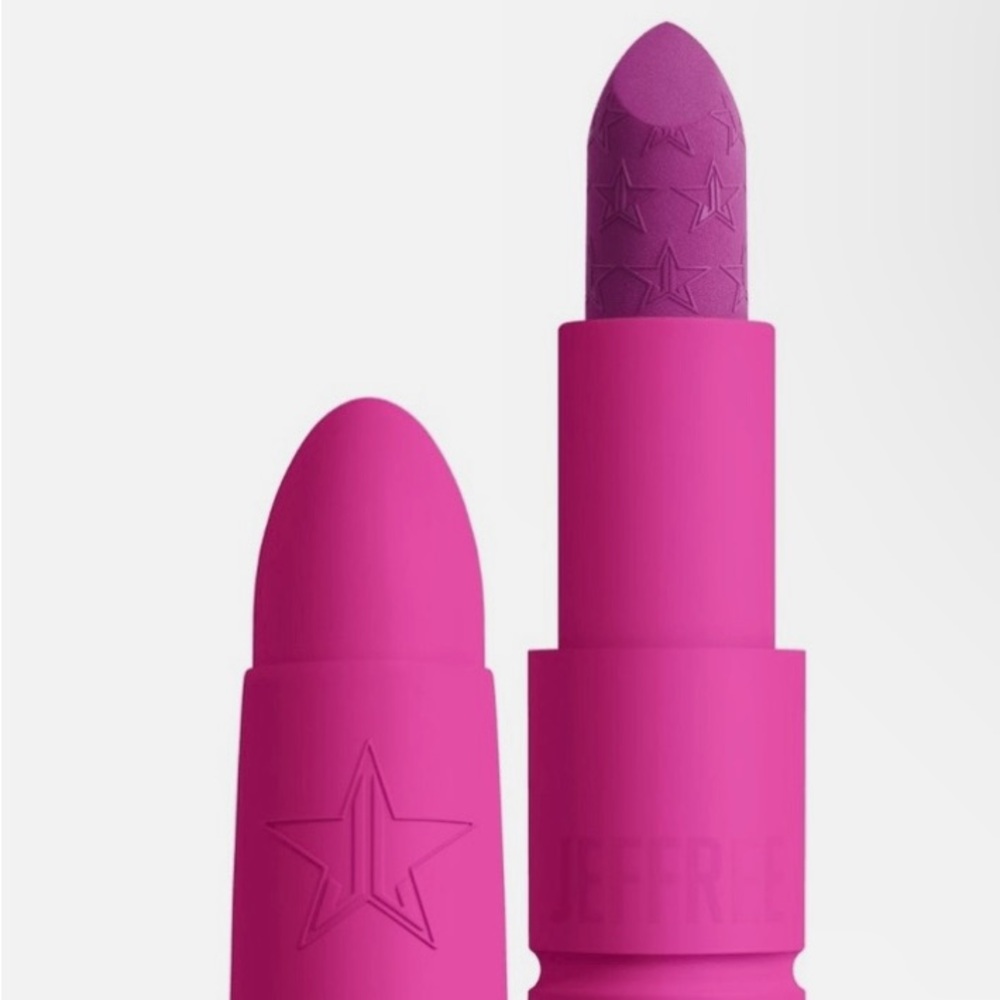 Velvet trap Jeffree Star lipstick